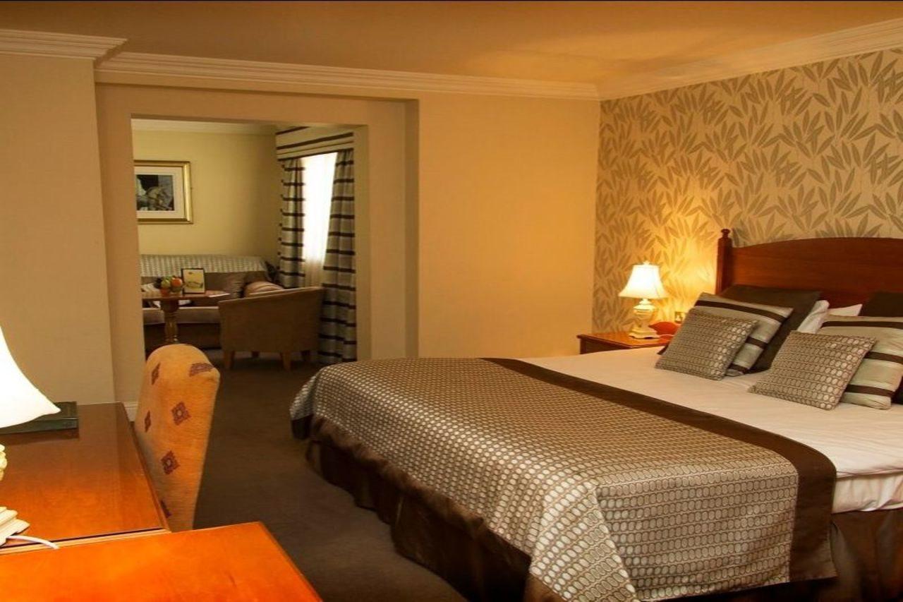 The Newgrange Hotel Navan Dış mekan fotoğraf