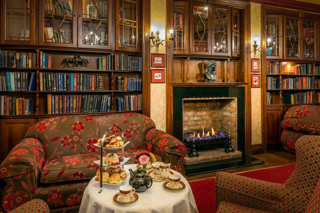The Newgrange Hotel Navan Dış mekan fotoğraf