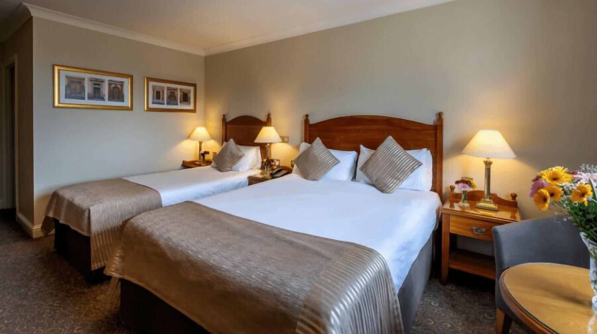 The Newgrange Hotel Navan Dış mekan fotoğraf