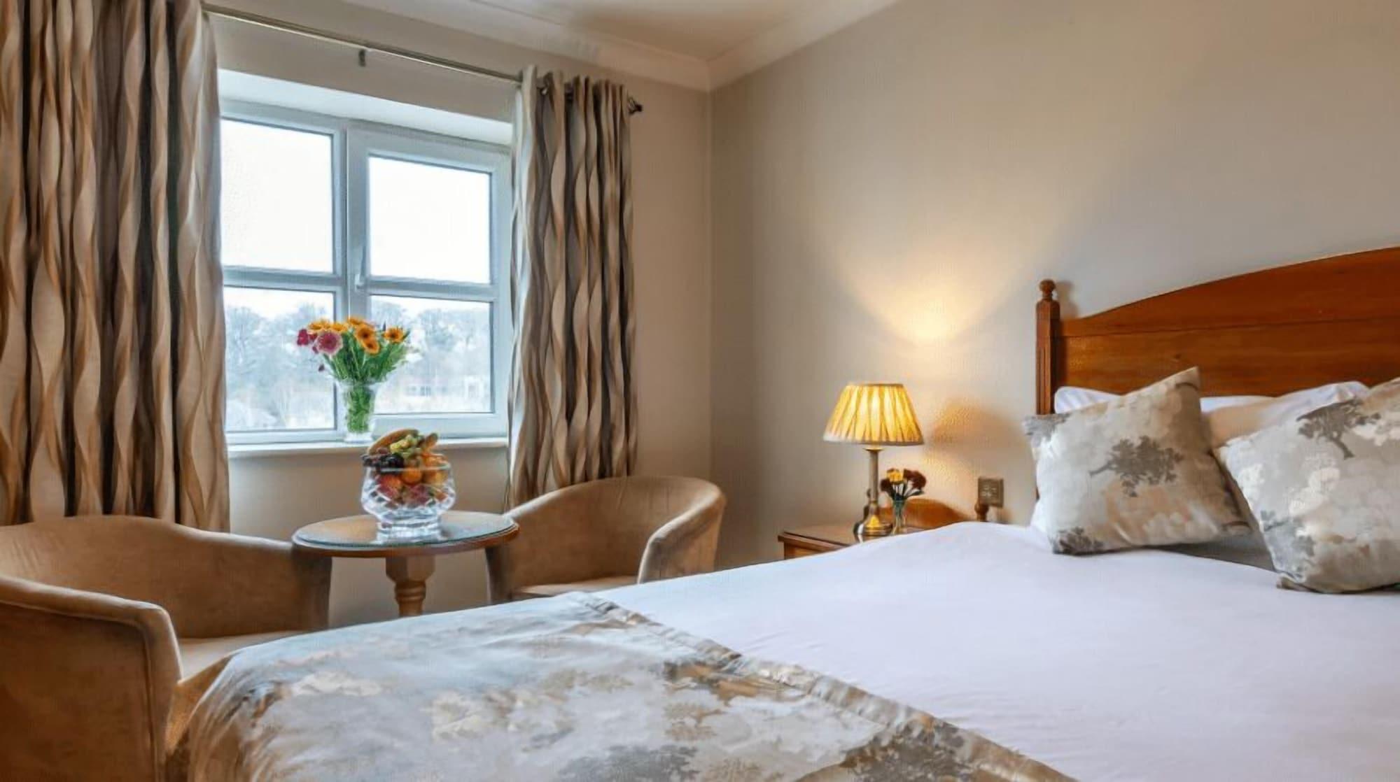 The Newgrange Hotel Navan Dış mekan fotoğraf
