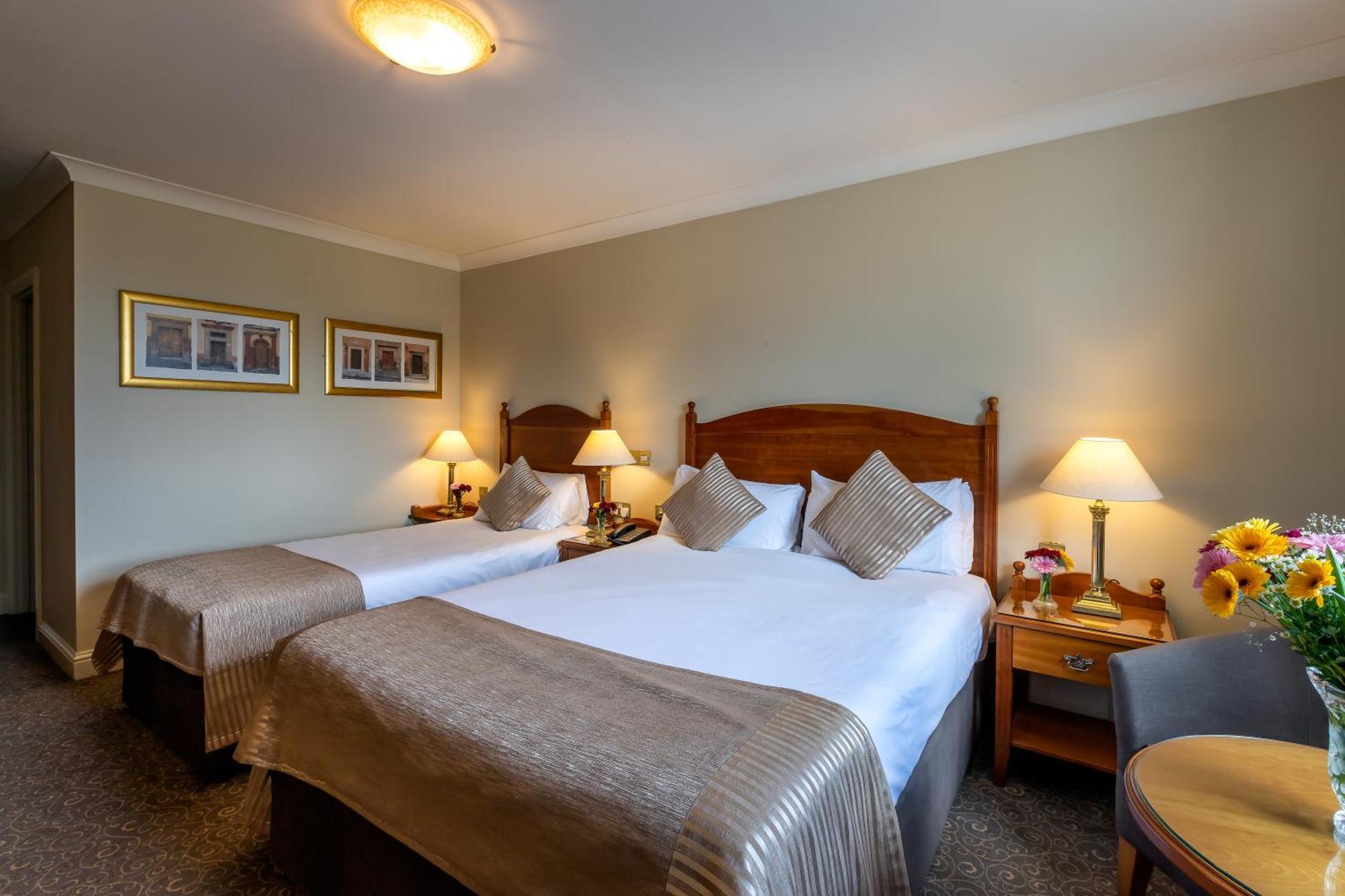 The Newgrange Hotel Navan Dış mekan fotoğraf