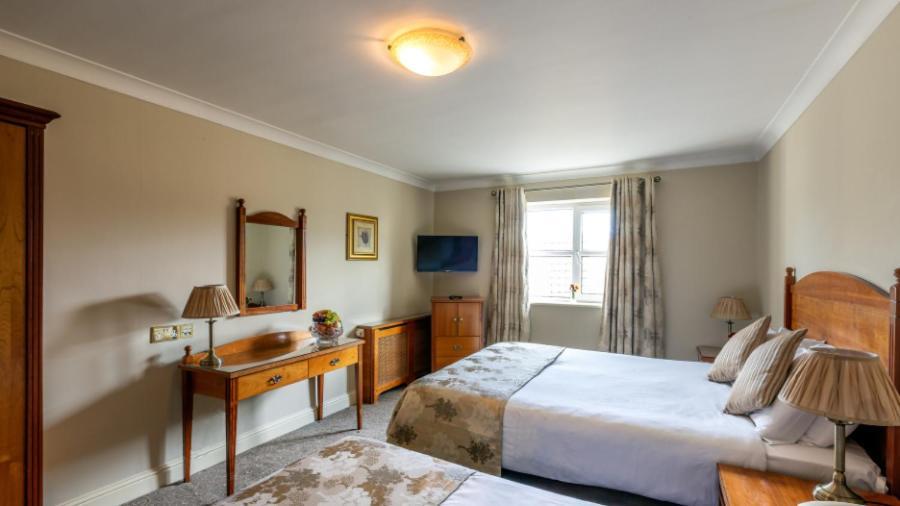 The Newgrange Hotel Navan Dış mekan fotoğraf