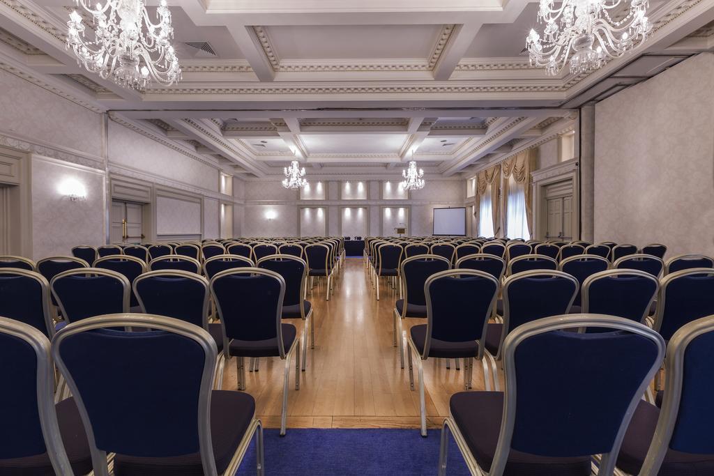 The Newgrange Hotel Navan Dış mekan fotoğraf