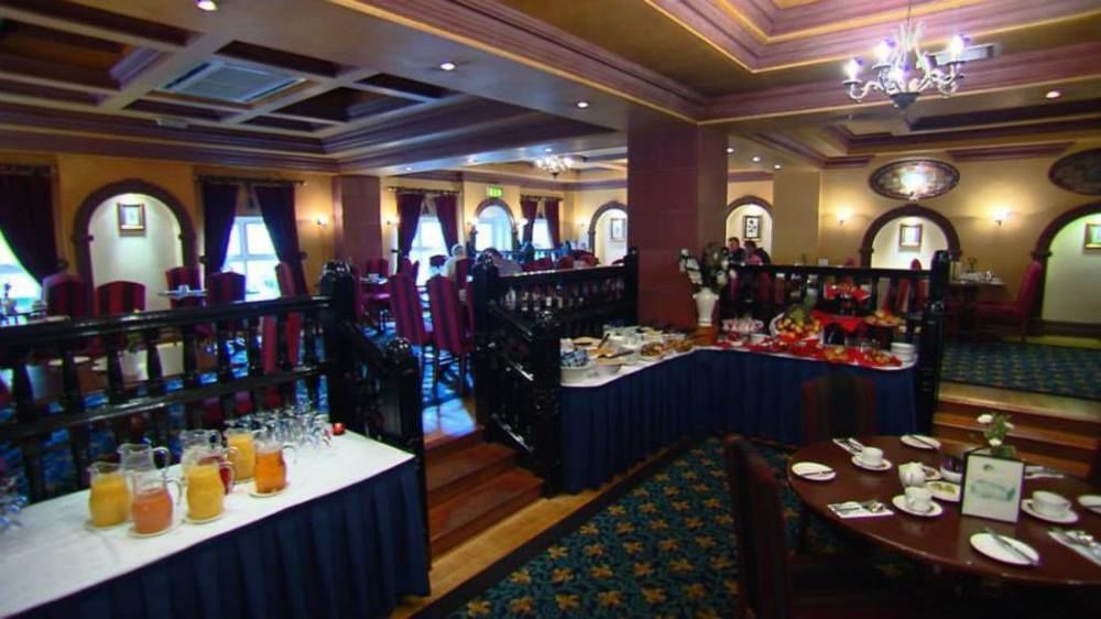 The Newgrange Hotel Navan Dış mekan fotoğraf